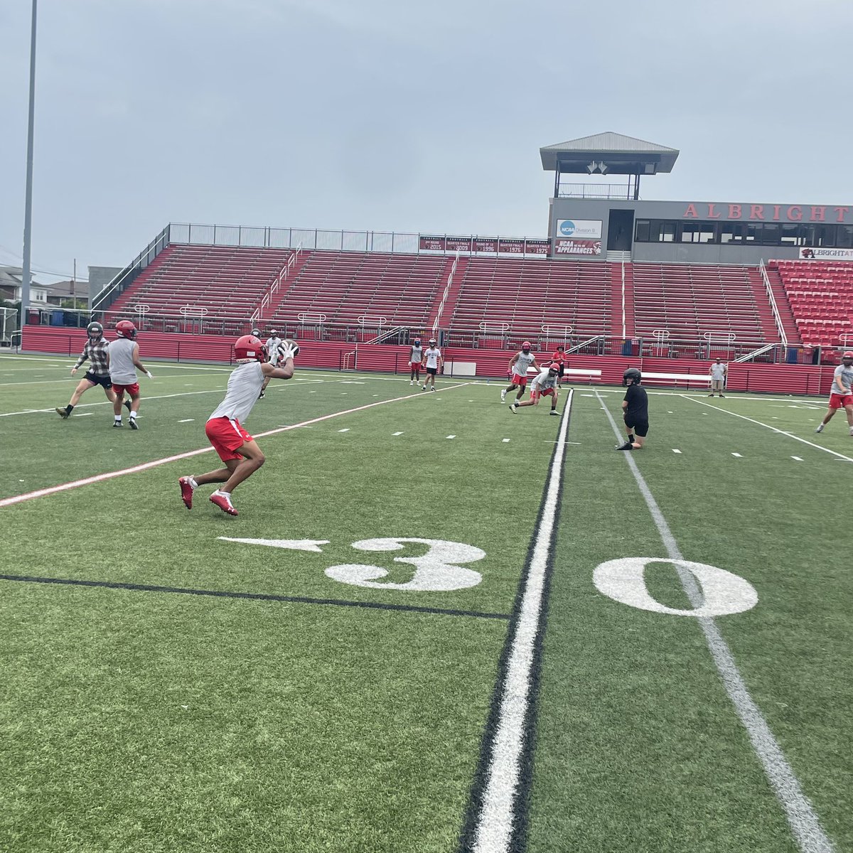lebanoncedarfb's tweet photo. Very proud of our 2024 cedar football team for winning the 7v7 tournament at Albright college this team showed strength and resilience today !! Go cedars !!๐ด๐ต#CedarEdge #1-0 https://t.co/qKuEAtTbRn