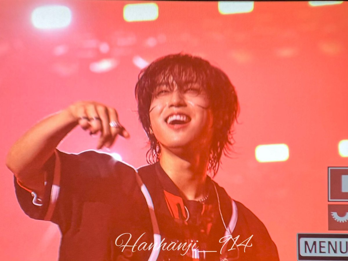 hanhanji_914's tweet photo. 240712 Idays Milano

Happy!

#HAN #한 #한지성 
#StrayKids #스트레이키즈 https://t.co/6FDg7LIr2C