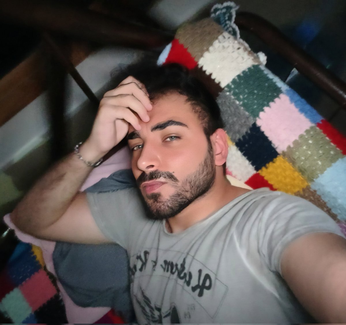 Hoşuma giden başka bir fotoğrafım. Karılanlar beğenirse sevinirim. Ona göre Insta'ya atacağın. Teşekkürler🙏