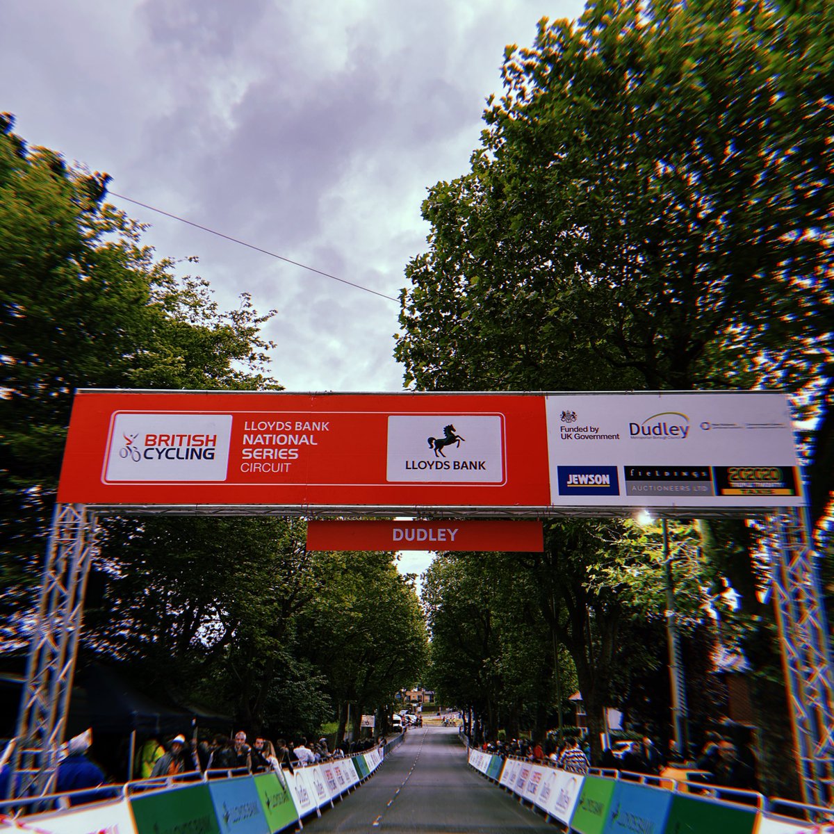 Dudley that was incredible 😍

Next stop the <a href="/SheffGrandPrix/">Sheffield Grand Prix</a> on Wednesday night 🙌 

See you soon Sheffield! 

#DudleyGP