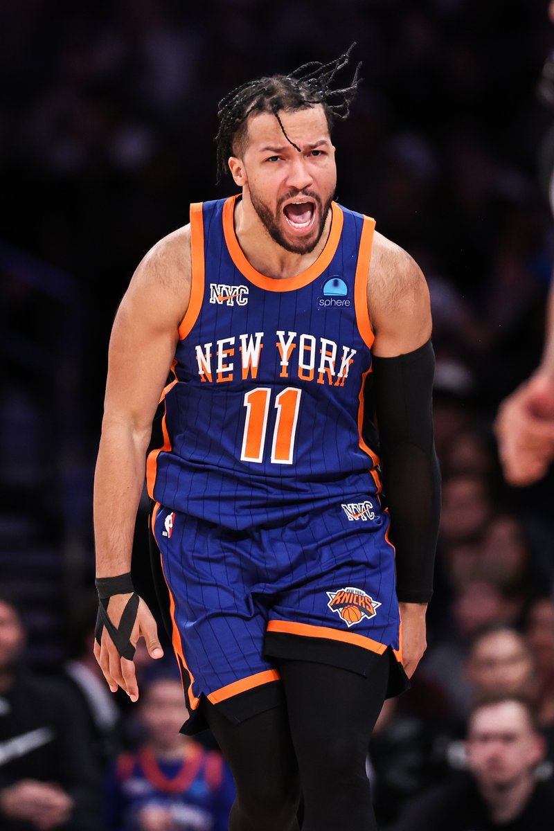Jalen Brunson has agreed on a four-year, $156.5M extension with the Knicks, per <a href="/wojespn/">Adrian Wojnarowski</a> 

The deal gives him $113M LESS guaranteed than he's eligible for in one year 😳