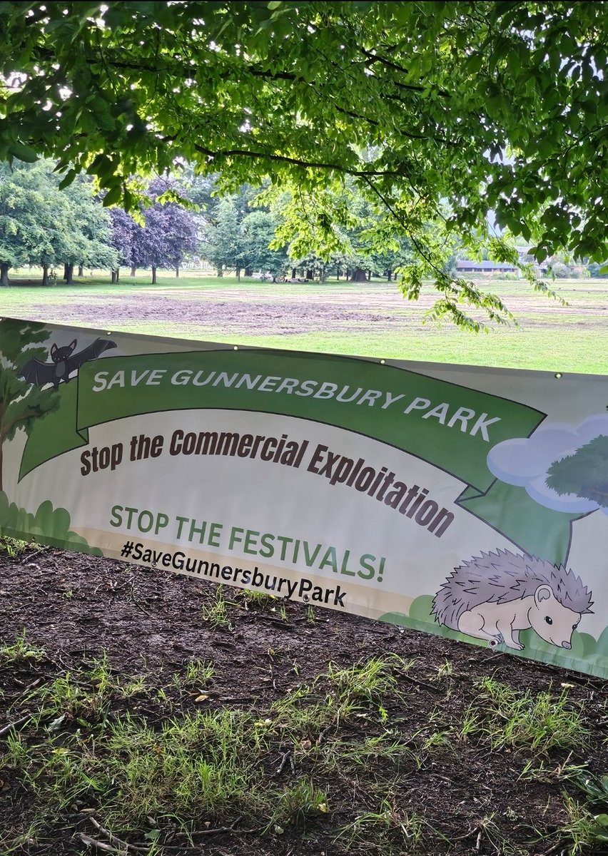 🌿✨ Protect wildlife habitats! The protest Garden of Resistance 2 symbolises hedgehogs, swans, bats, and owls displaced by commercial exploitation at Gunnersbury Park. 🦔🦢🦇🦉#SaveGunnersburyPark
#Hounslow
#Ealing
#Gunnersbury
#Chiswick #Acton #Brentford