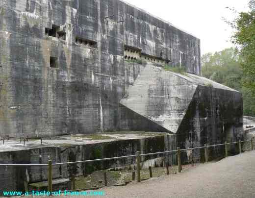 france_images's tweet photo. The #WW2 Blockhaus in the forest of #Eperlecques a V2 rocket site
https://t.co/k6JGyufGP5
#France 🇨🇵 #travel #photo https://t.co/fKbNno0FV1