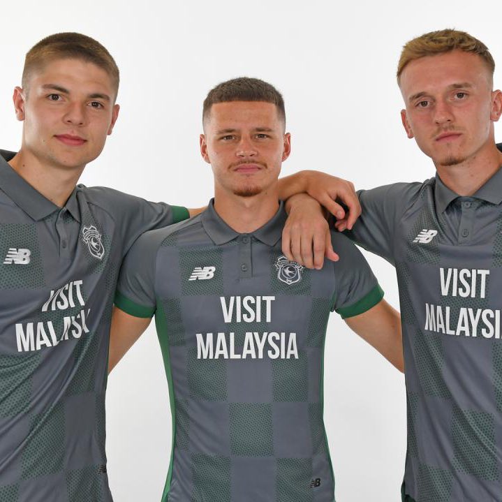 Wait - inspired by the Valleys and worn by three boys who grew up in the Valleys?! 

Well played <a href="/CardiffCityFC/">Cardiff City FC</a> 👏🏼💙