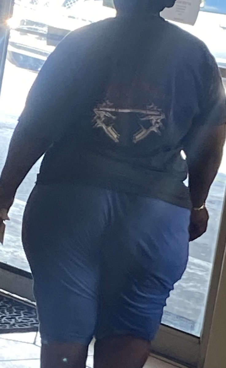 PublicBooties's tweet photo. I wanna prone fuk that Milf booty then bust a good warm nut in that ass nooo cappppp #milf #booty #milfbooty https://t.co/4TU2OzDPvm