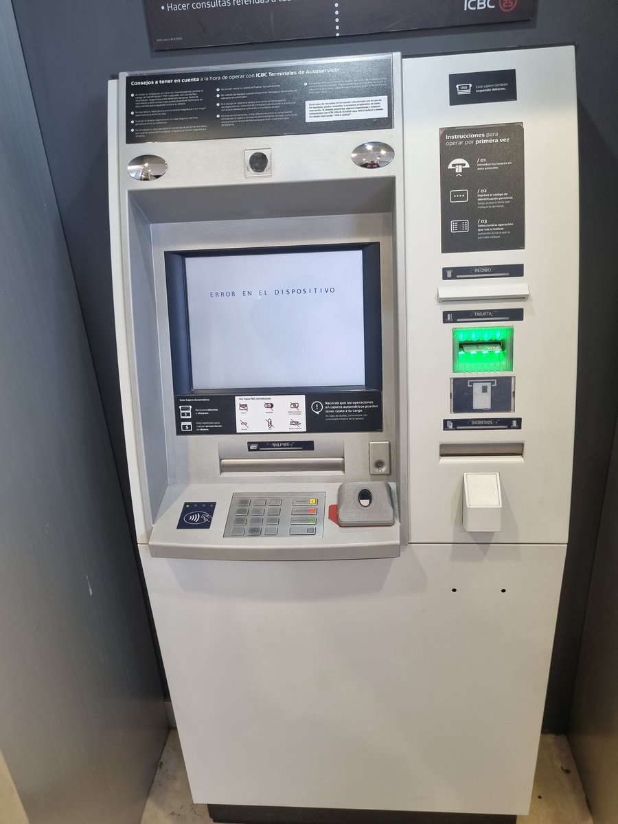 emiperaltaok's tweet photo. HOY @ICBCArgentina se quedó con mi plata y "mi tarjeta". 
👉CAJERO AUTOMATICO. 
👉¿me adapto al banco ó ellos se adaptan al  cliente ? 
👉El Lunes voy a comprobar como funciona la banca tradicional vs fintech. 
@brubankarg @mercadopago @uala @NaranjaX @Santander_Ar @BancoGalicia https://t.co/xdusczkCeq