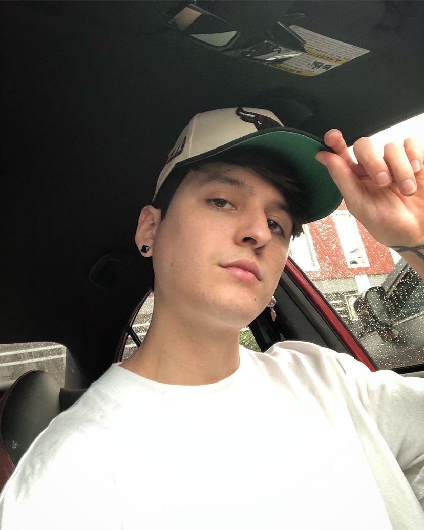 picsofcv's tweet photo. 💇🏻‍♂️😎...@christophervele https://t.co/p4Ao8TFGR5