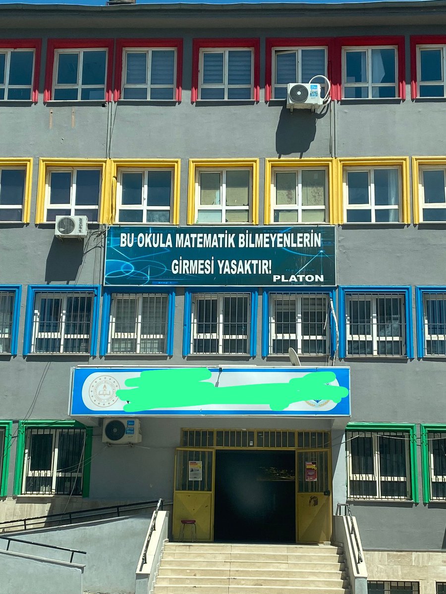 Her kim ki Matematik bilmiyor içeri girmesin