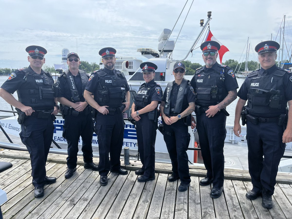 MADDDurham's tweet photo. Thank you @DRPSRoadSafety , @DRPS, @HMCS_NCSM_YORK, @ElizabethJRoy & other community partners for sharing the message of safe & sober boating at our Safe Boating Launch. We all need to do our part to keep our waterways safe. #boatsafe #boatsober #impairedboatingisimpaireddriving https://t.co/jAm1X7wmkL