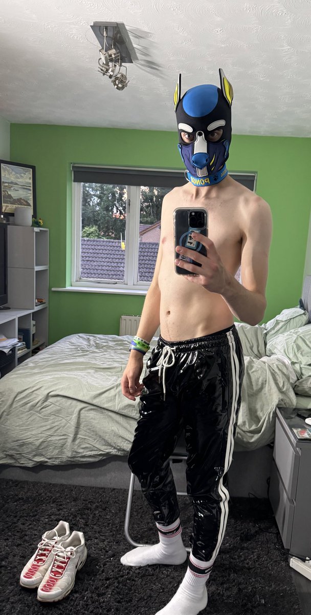 Shinny pup evening ⚫️🥵