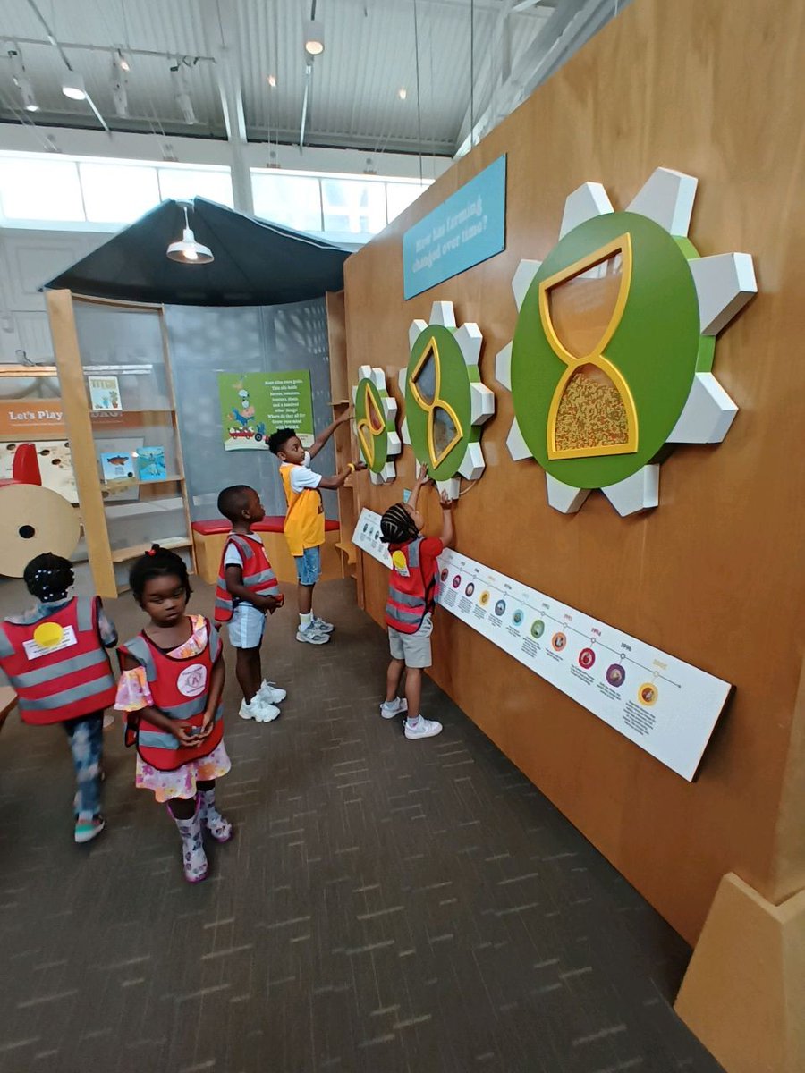 fpcsarmstrong's tweet image. Our #earlychildhood scholars had a great day at Port Discovery in Baltimore! #FriendshipProud #fieldexperience #SLA24