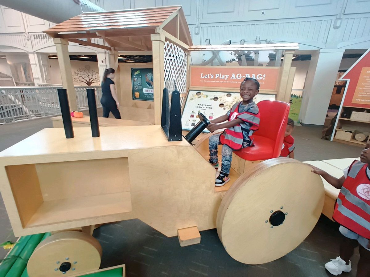 fpcsarmstrong's tweet image. Our #earlychildhood scholars had a great day at Port Discovery in Baltimore! #FriendshipProud #fieldexperience #SLA24