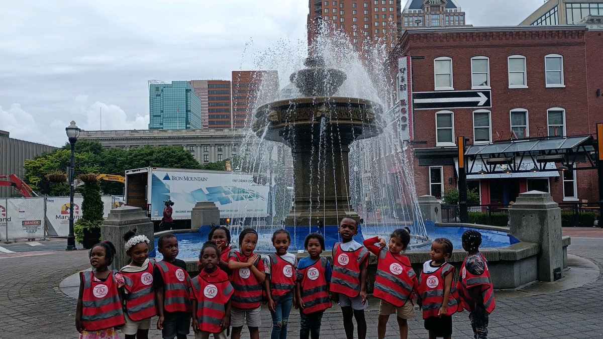 fpcsarmstrong's tweet image. Our #earlychildhood scholars had a great day at Port Discovery in Baltimore! #FriendshipProud #fieldexperience #SLA24