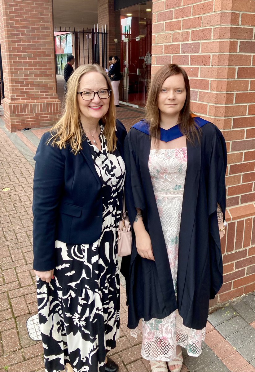 An amazing week of <a href="/sunderlanduni/">University of Sunderland</a> graduation celebrations at <a href="/StadiumOfLight/">Stadium of Light</a> including a well-deserved honorary doctorate for <a href="/therroneill/">Richard O'Neill</a>. Congratulations to all of our graduates. 🎓 sunderland.ac.uk/more/news/univ… #WeAreSun #HawayTheGrads #Classof2024
