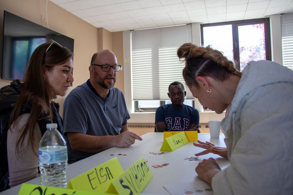 WRSpokane's tweet image. 1, 2, 3, let's count that money!💰Thank you volunteers for dedicating your time to practicing English with our #refugee friends. 💙Your presence is a #blessing!
Witness our friends in the #SpokaneCommunity grow and thrive by volunteering with us! DM for more opportunities.