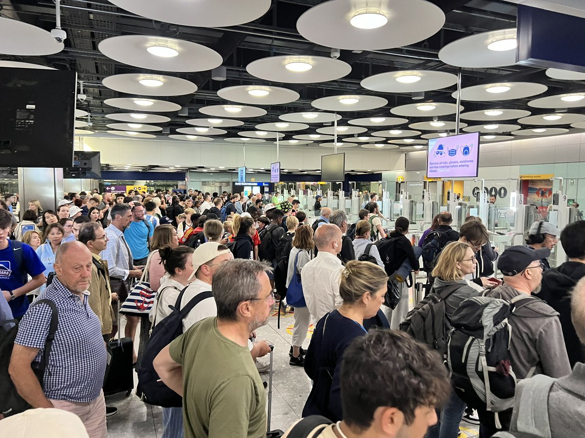 Unclear why <a href="/HeathrowAirport/">Heathrow Airport</a> is so chaotic tonight <a href="/British_Airways/">British Airways</a> <a href="/UKBorder_/">UK Border Agency</a> ? Still it’s nice to see staff with their feet up whilst we are “welcomed home”. Head’s up- school holidays are just around the corner.