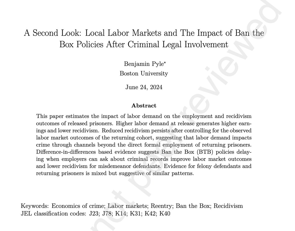 JohnHolbein1's tweet image. This new working paper argues that Ban the Box policies improve labor market outcomes and lower recidivism for misdemeanor defendants.

papers.ssrn.com/sol3/papers.cf…