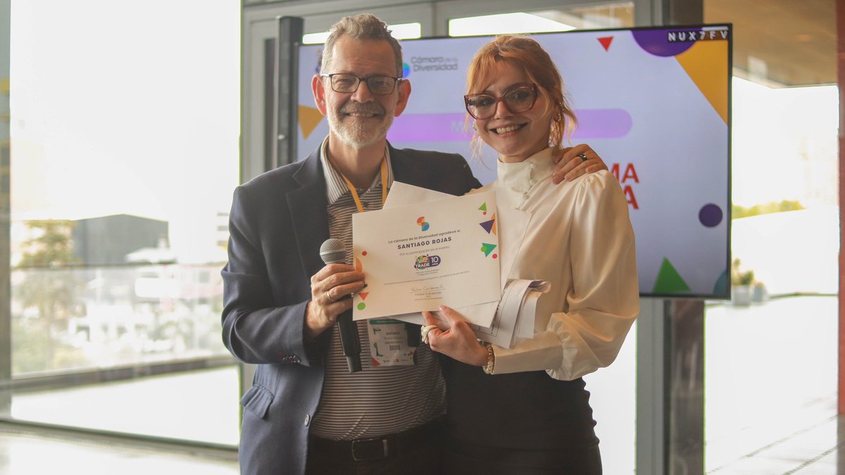 Cámara de la Diversidad (@camdiversidad) on Twitter photo La inteligencia emocional es clave para la gestión de de retos y proyectos. En #WeTrade2024, de la mano de <a href="/SantiagoRojasMD/">Santiago RojasPosada</a> compartimos un espacio de aprendizaje y conexión con las emociones y la gestión de las mismas.
En #WeTrade2024 celebramos, aprendemos y conectamos 🙌🏻 La inteligencia emocional es clave para la gestión de de retos y proyectos. En #WeTrade2024, de la mano de <a href="/SantiagoRojasMD/">Santiago RojasPosada</a> compartimos un espacio de aprendizaje y conexión con las emociones y la gestión de las mismas.
En #WeTrade2024 celebramos, aprendemos y conectamos 🙌🏻