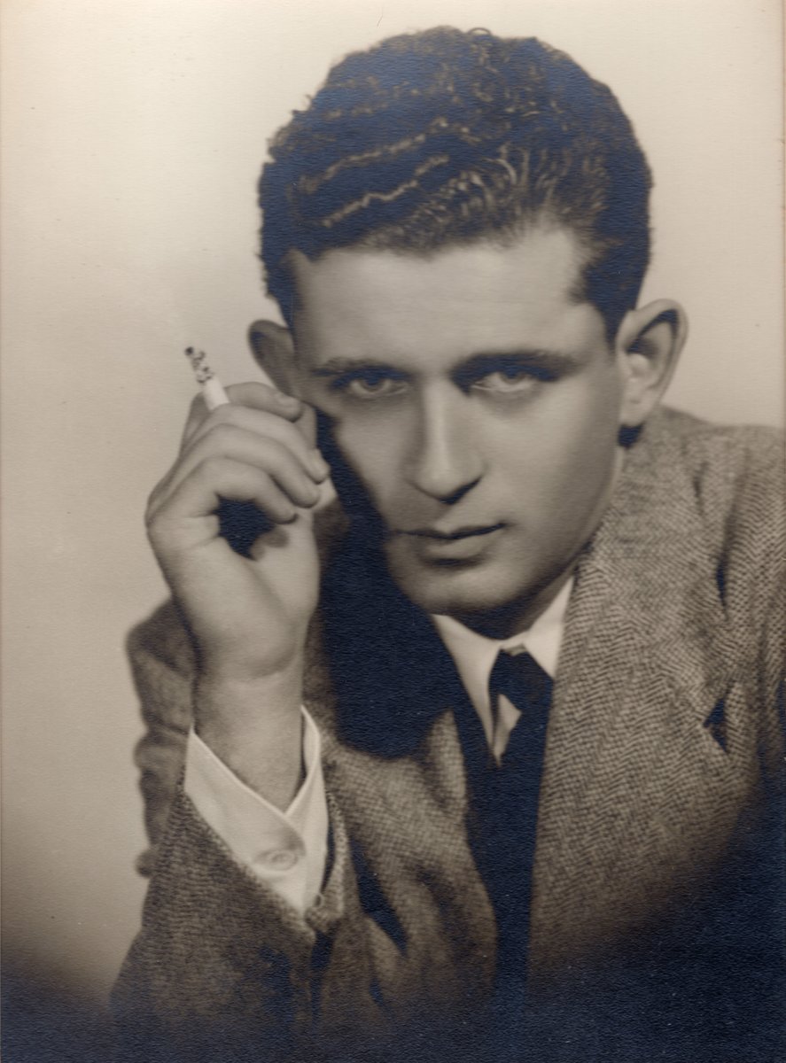 LAProgressive's tweet image. Still Advertising for Himself: The Norman and the Dead "

i.mtr.cool/oqsfnjpexu"

Love him or hate him, Norman Mailer was one of the most colorful in the cast of characters who dominated the literary and public intellectual sphere in the 20th century Ed Rampell #mailer