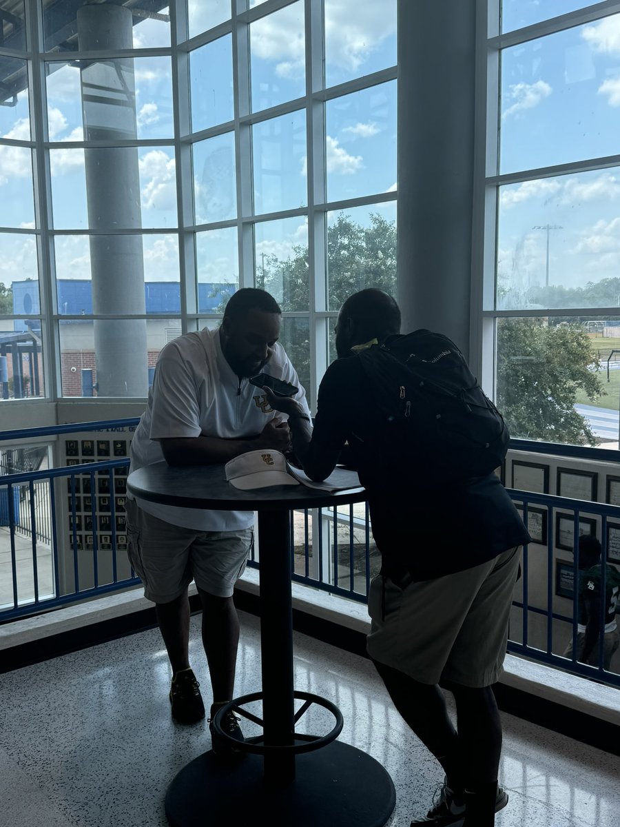 Had a great time representing Union County High School at the <a href="/PrepRedzoneSC/">Prep Redzone South Carolina</a> Media Day. Thank you <a href="/iguerin/">Ian Guerin</a> for having us and glad we gave these guys a great experience <a href="/CoachQIsom/">Coach Quinnon Isom🏈</a> #StingOnSite🐝

<a href="/joe_knox26/">Joseph "Joe" Knox</a> (35)
<a href="/josh_brandon6/">josh "JB" brandon</a> (6)
<a href="/ErionJeter19/">Erion “EJ” Jeter</a> (9)