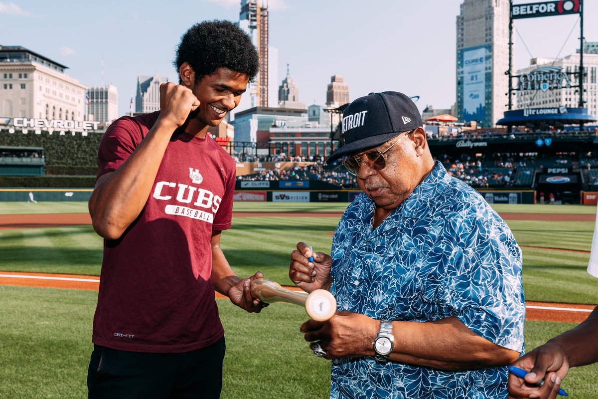 tigers's tweet photo. The Passing of the Bat is a symbolic torch passing celebrating the past, present and future contributions of African American baseball players.

This year's recipients were U of D Jesuit graduate Dylan Larkins and Edison graduate Marwynn Matthews. Larkins is committed to play college baseball at Georgetown, while Matthews will play at Western Michigan.