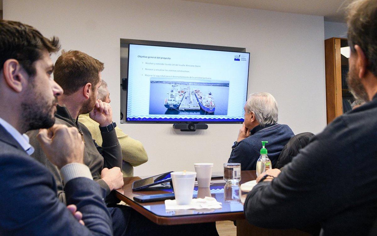 Martin Ebene tweet media