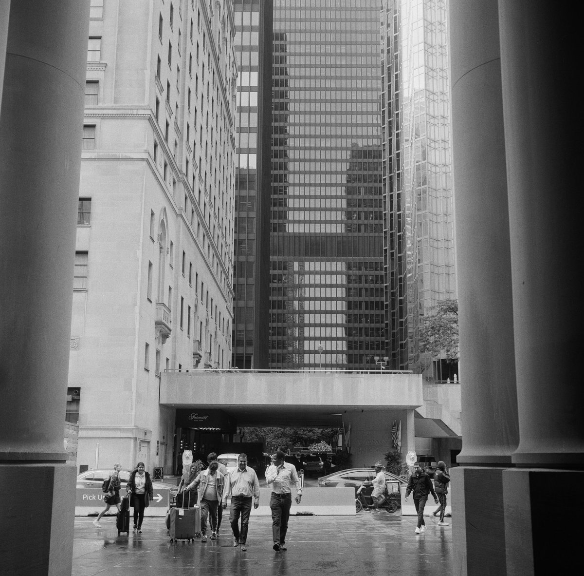 robertmcaffee's tweet photo. Front St. From Union Stn. 
#Toronto #photograghy #frontst https://t.co/53MlXVyYtF