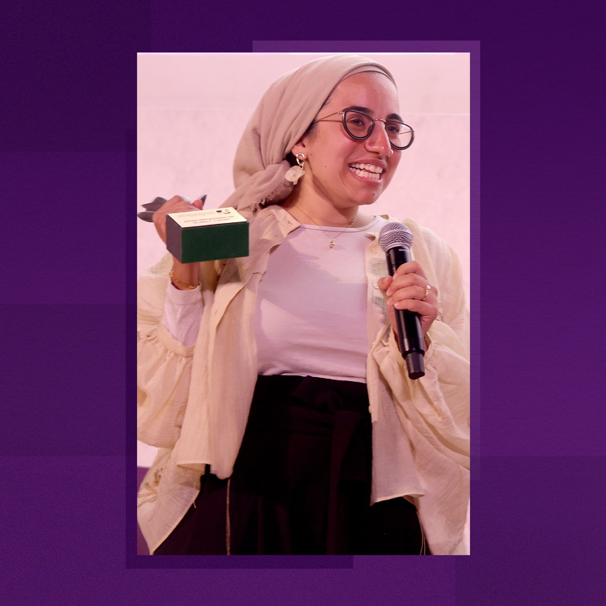 ”ق” جائزة السوسنة السوداء لأفضل فيلم عربي وثائقي طويل في الدورة الخامسة من مهرجان عمّان السينمائي الدولي. #احكيلي 
“Q” - Black Iris Award for the Best Arab Feature Documentary Film at the 5th edition of #AIFF24