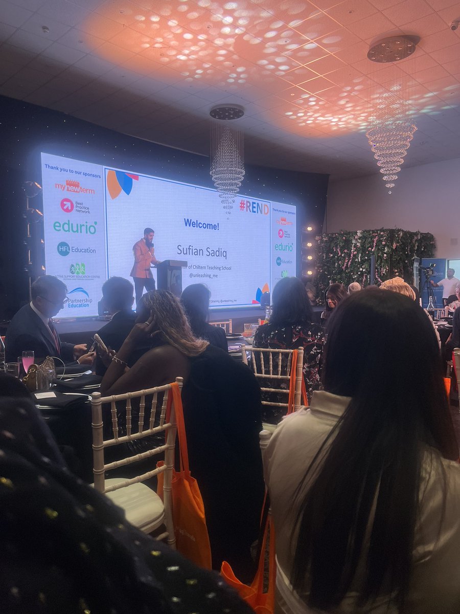 This has to be my best experience of #REND Huge thanks to <a href="/unleashing_me/">Unleashing Me</a> and his team <a href="/ChilternLT/">Chiltern Learning Trust | Bedfordshire & Luton</a> for all their efforts organising.

Thank you to @Ethical_Leader &amp; <a href="/DiverseEd2020/">Diverse Educators #DiverseEd</a> for the invite to join your table! 

Looking forward to working with new connections <a href="/BlackMenTch/">Black Men Teach 👨🏾‍🏫</a>