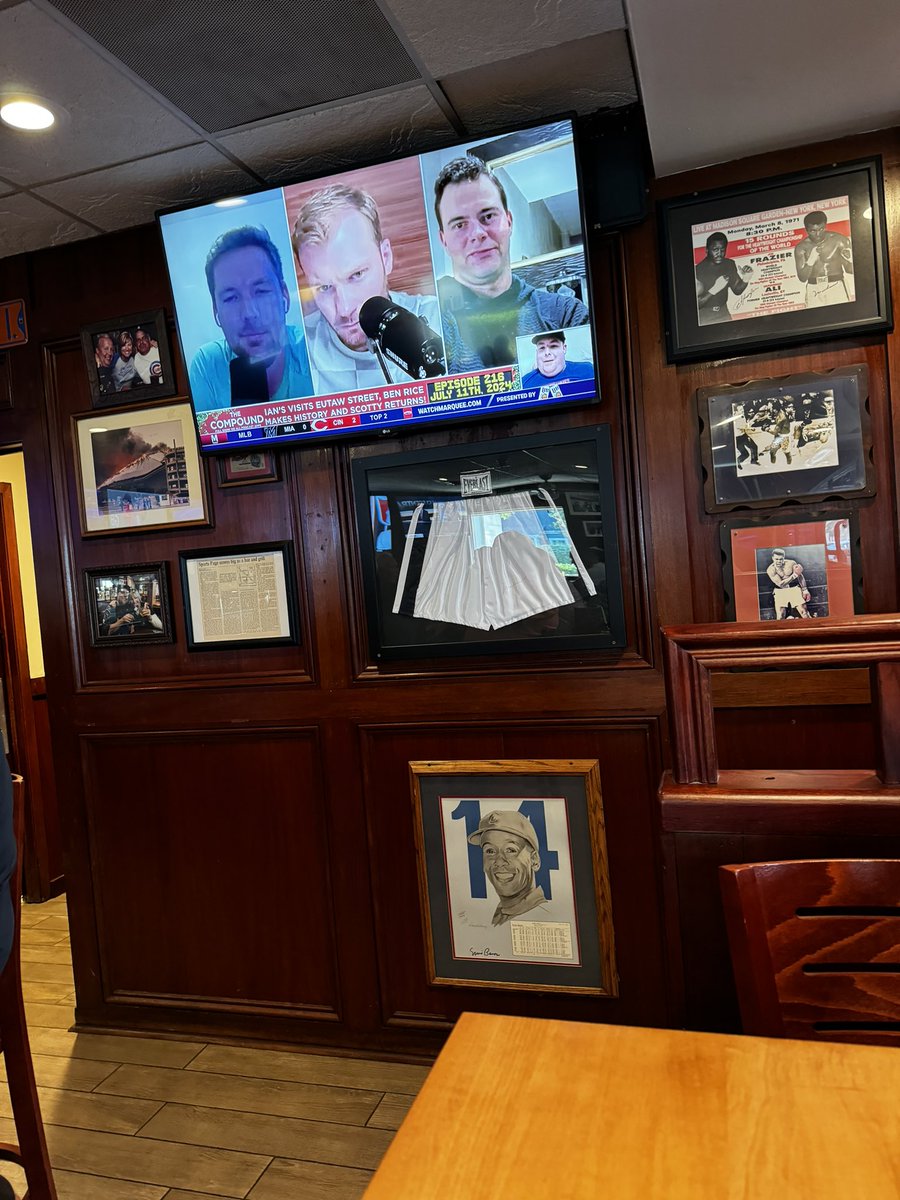 Tony_Casey's tweet photo. @thecompoundpod Watching at my local sports bar, good thing you didn’t go tarps off @DMekkes7! @ihapp_1 https://t.co/8UGkUUJqPt