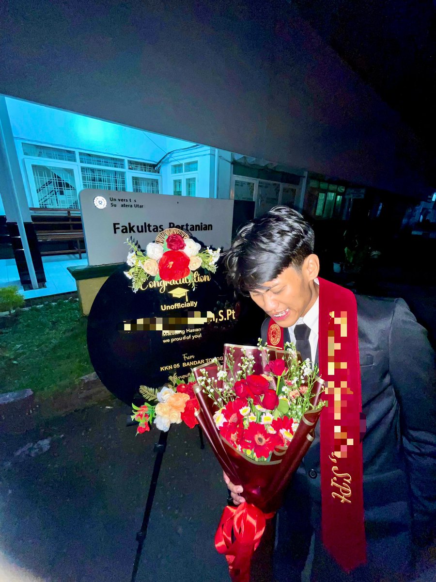 Liu Liu tweet media