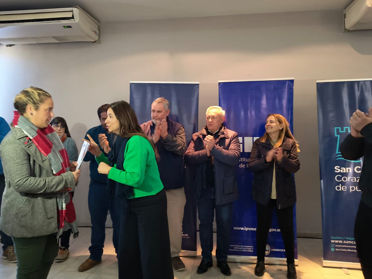 torresmauri's tweet photo. Continuar brindando soluciones habitacionales a los mendocinos es un trabajo que debe continuar. https://t.co/jqG5gz0JzI
