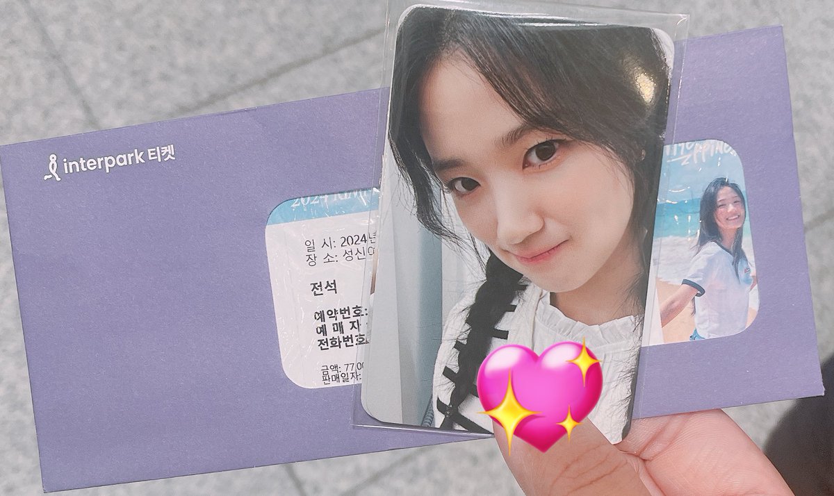 noranmailbox's tweet photo. 드뎌ㅠㅠ 팬미팅이다🎀🌸💖

#김혜윤 #KimHyeYoon #HyeppinessinSeoul #Hyeppiness https://t.co/nirTuEqMHA