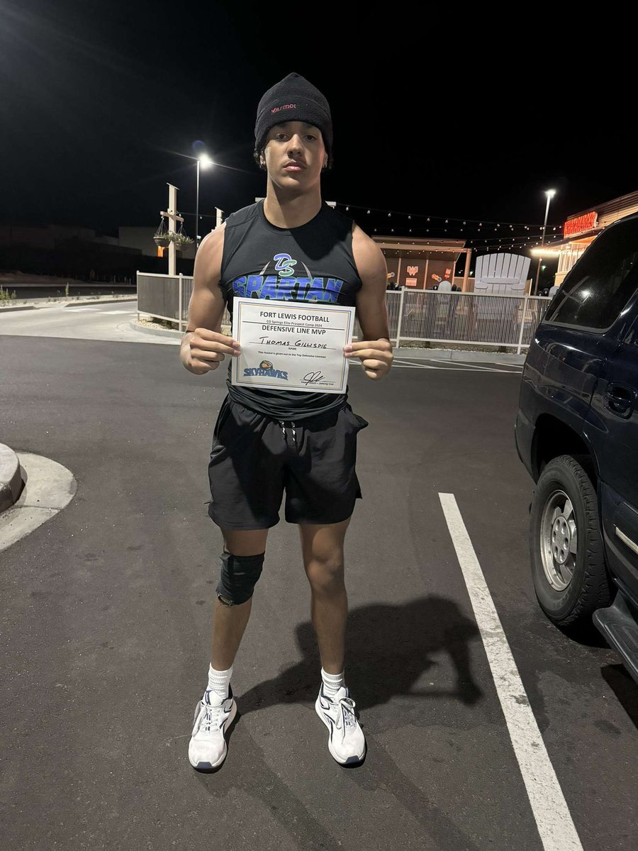 Thomas Gillispie tweet media