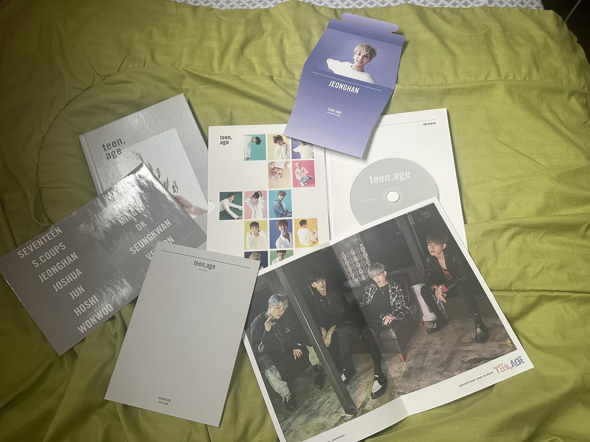 itsdanicubero's tweet photo. ic! wts/lfb 

first press unsealed teen, age albums: 

🎧ྀི white (no pc) - 800

🎧ྀི orange (with woozi pc) - 850

🎧ྀི rose quartz &amp; serenity (with shua pc) - 850 
- has minor flaw

🏷️ svt seventeen teenage shua joshua woozi uji https://t.co/xwbRxhczJD