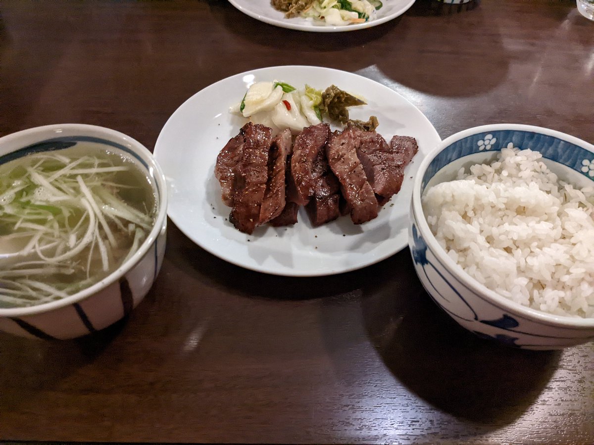 minamimura23's tweet photo. ランチ。
 #一仙
 #アカシロ組仙台遠征 https://t.co/dlSCJD8O0h