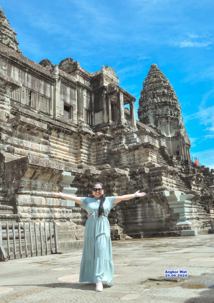 TravelAree's tweet photo. Experiencing the Best of Vietnam, Cambodia, and Thailand

#Vietnam #Cambodia #Thailand #TriCityAdventure
#VietCambodiaThailand #WondersOfIndochina #HeartOfSoutheastAsia https://t.co/kY7kUx9NRS