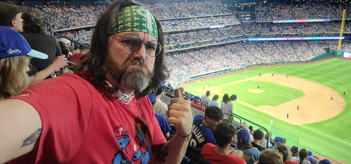 CLMannix's tweet photo. @Phillies https://t.co/qTmUSLjwIt