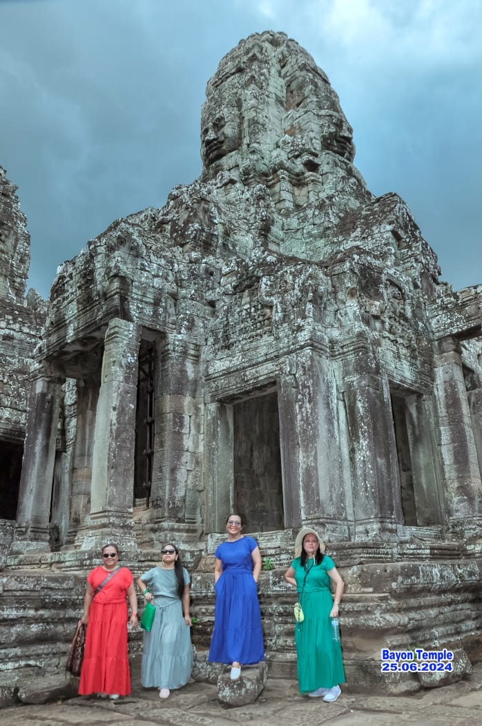 TravelAree's tweet photo. Experiencing the Best of Vietnam, Cambodia, and Thailand

#Vietnam #Cambodia #Thailand #TriCityAdventure
#VietCambodiaThailand #WondersOfIndochina #HeartOfSoutheastAsia https://t.co/9WAOKE6q8T
