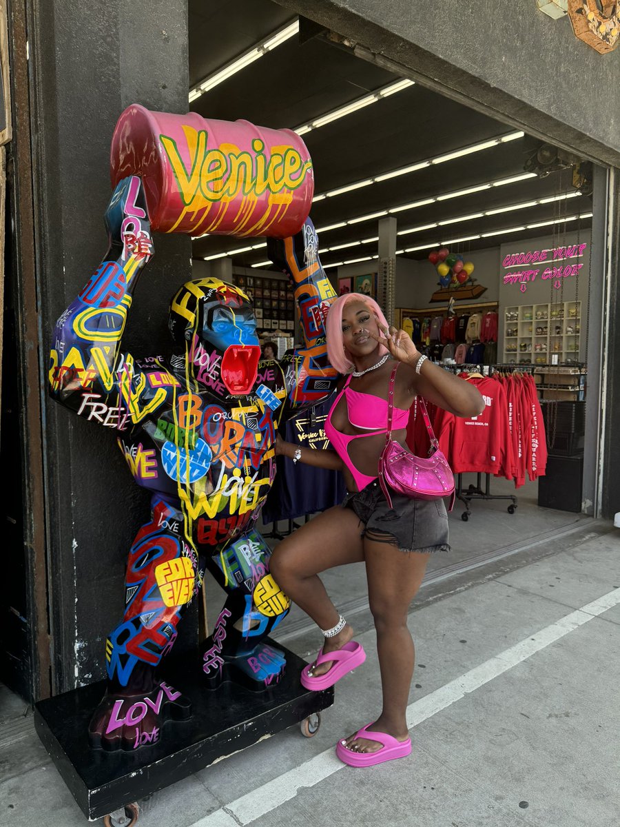 aniyah_l8ter's tweet photo. #calidump🎀🫧💖 https://t.co/0jFRN1LXjv