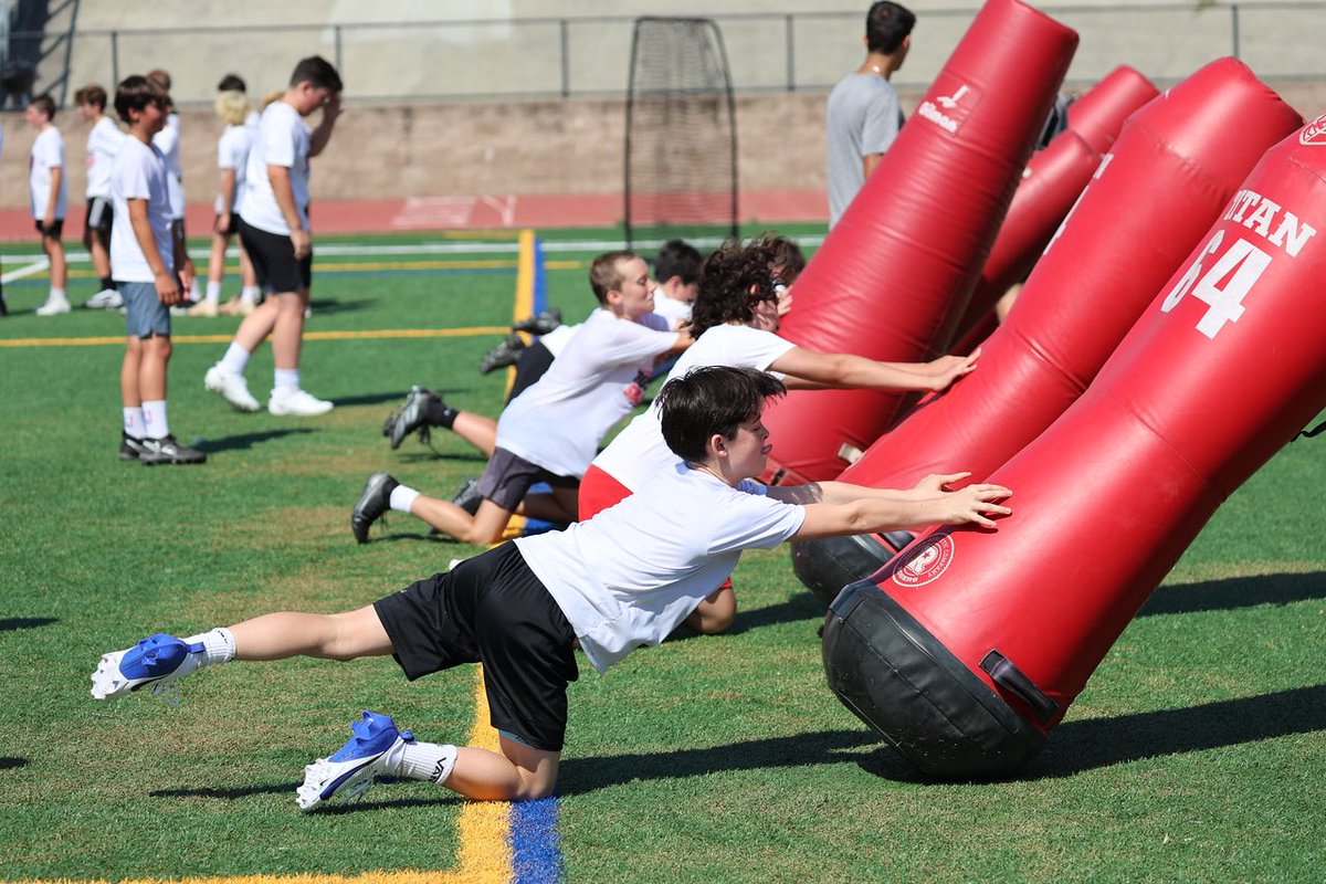 MVHS_Football's tweet photo. Fantastic time at our Mustang Football Skills Camp Today! https://t.co/jKt9rcpAkf