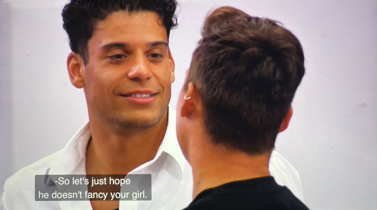 thr0aw4yy's tweet photo. not ciaran laughing at england losing 😭😭😭 he's so scott coded #LoveIsland https://t.co/JEhGGrqLn7