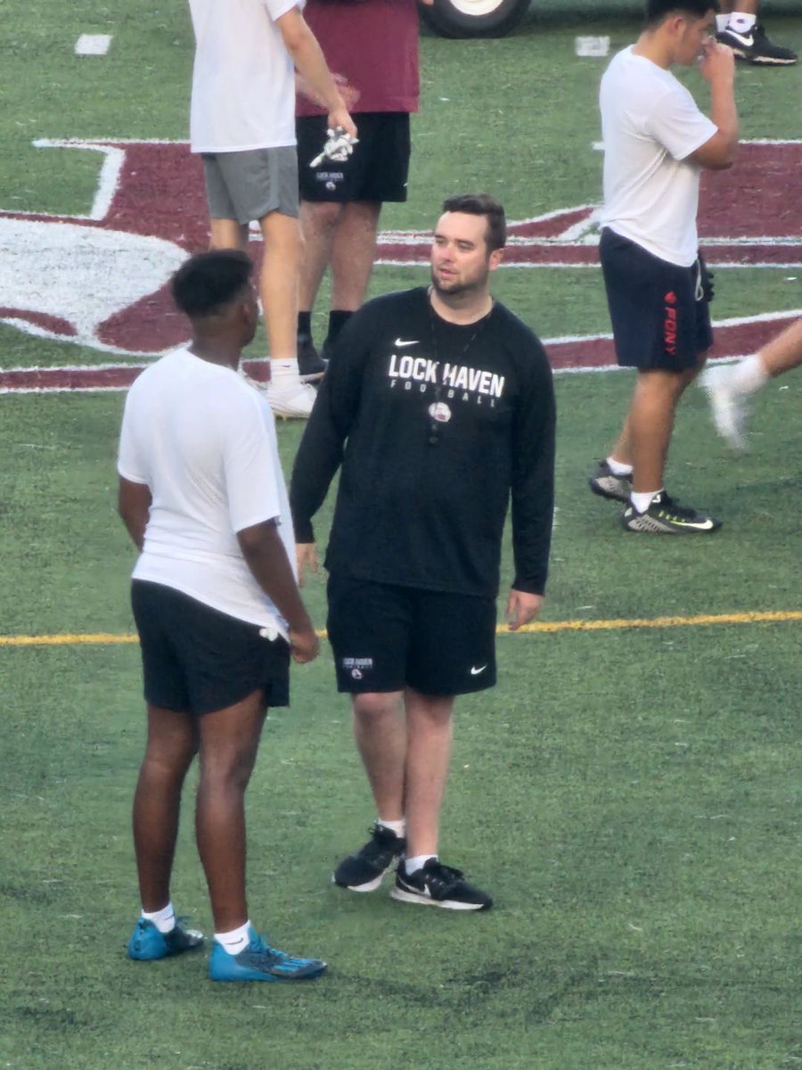 MarkellHerr's tweet photo. Had a great day today at @LHU_Football! Thank you to @CoachMattSully for the invite and thank you to the rest of the coaches! #onaltoona @NedimyerVince @MtLionFootball https://t.co/cIYuV7Sg3t