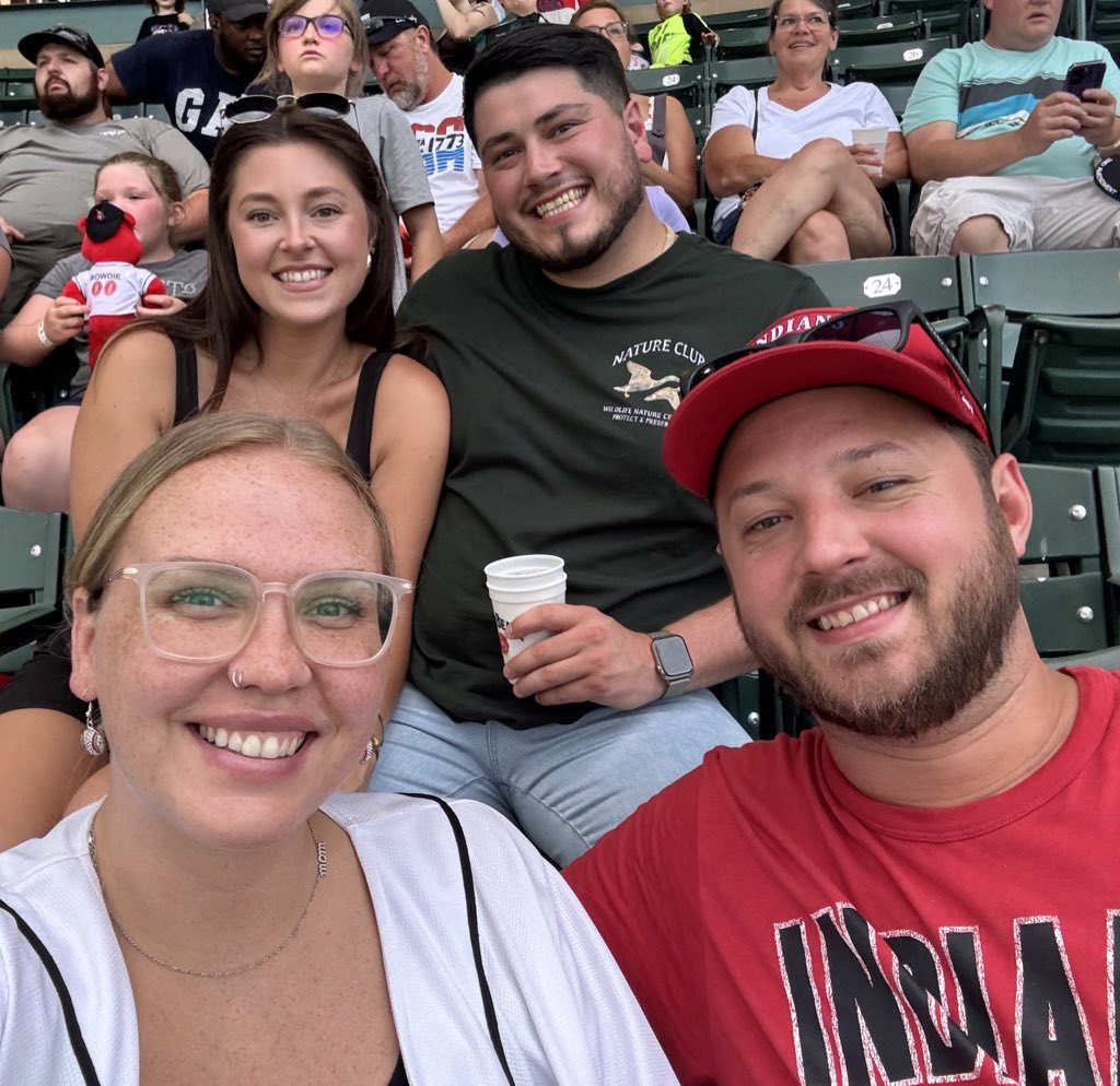 kailsfainter's tweet photo. #ForTheVic @indyindians https://t.co/X29vfuaDI7