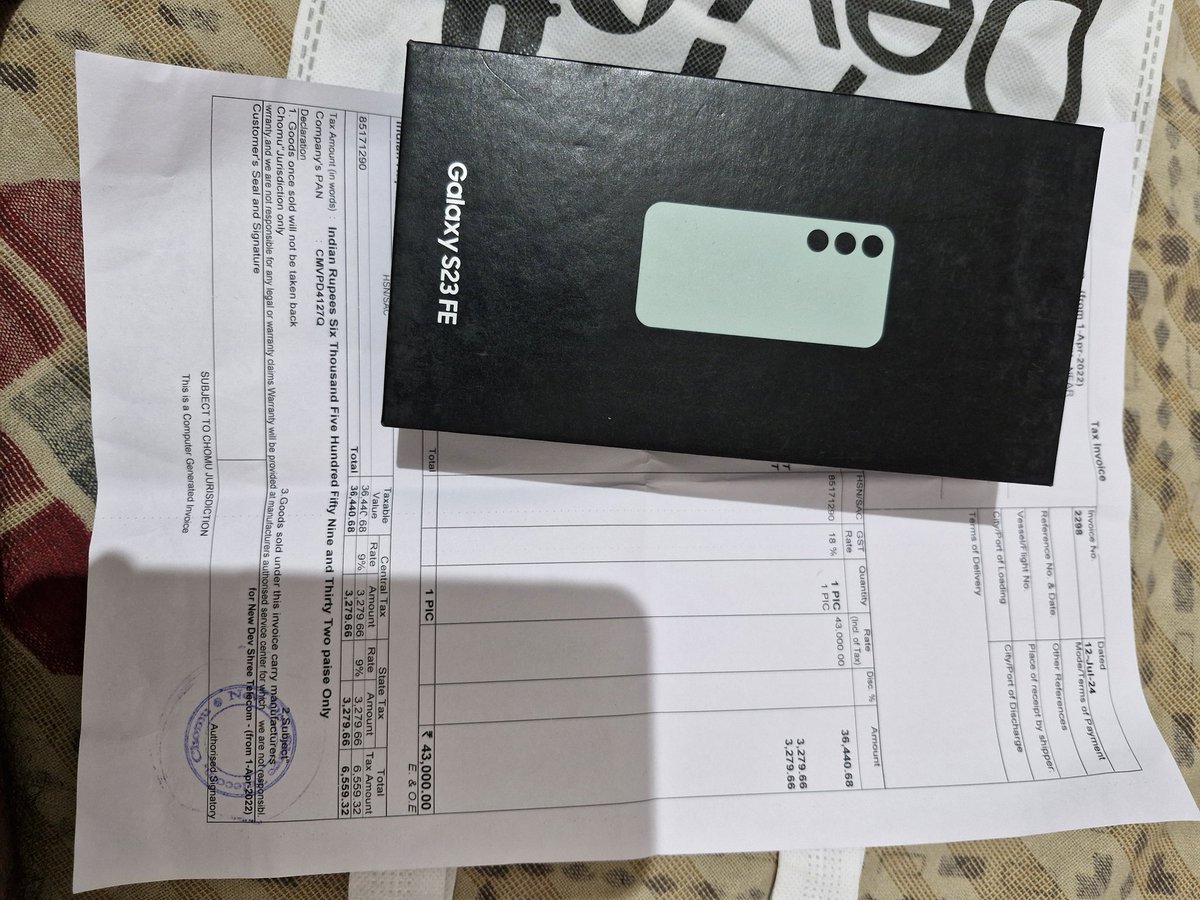 PRMundru's tweet photo. साथीयों #_X के #payout से #New #Samsung_s23 लिया हैं !
यह सब X परिवार के सभी भाई और बहनों के स्नेह और सहयोग से ही हो पाया हैं!
आप सभी भाई और बहनों का यह स्नेह और सहयोग हमेशा ऐसा ही बना रहे!
आप सभी को इसके लिए बहुत बहुत धन्यवाद.....! https://t.co/Em9OZyb6ZP