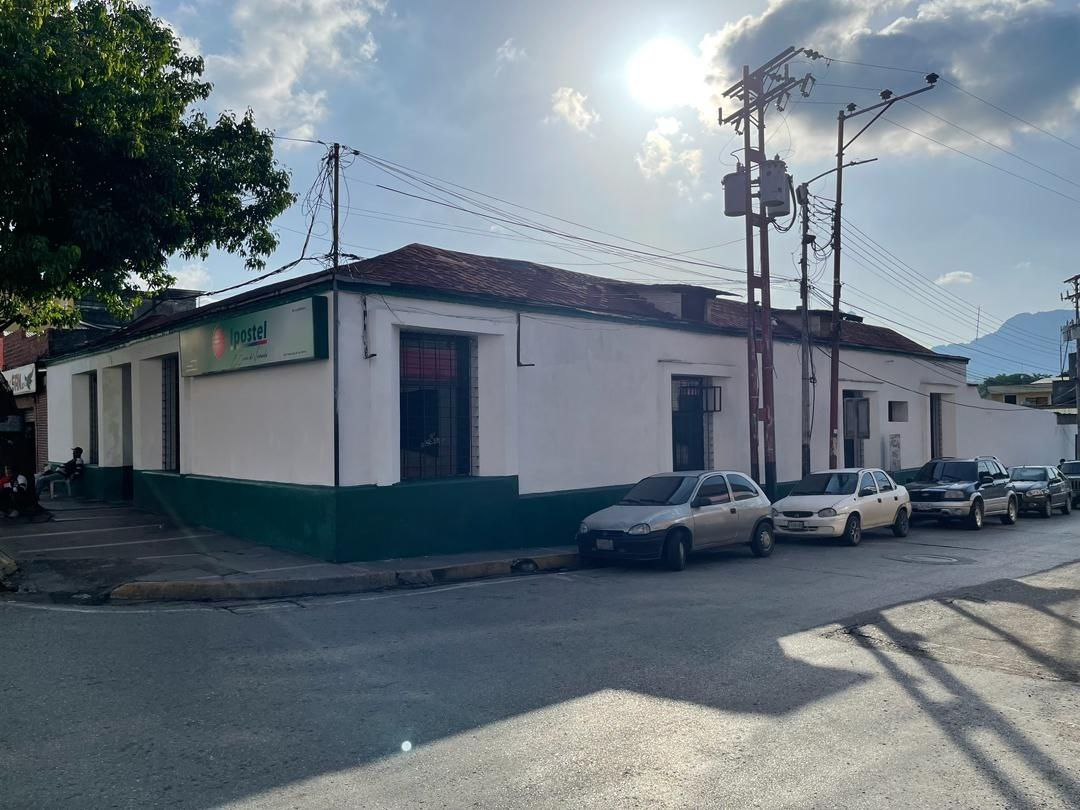 2/2 con la finalidad de detallar los avances en el acondicionamiento y embellecimiento de los espacios, labores realizadas por la Brigada Postal, cónsonos con el inicio del Despliegue Postal Nacional 2024.

Detalles➡️bit.ly/3zFNzny