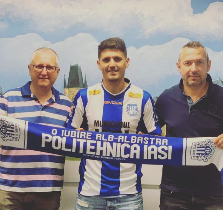 pauloabal's tweet photo. ⚽️🇦🇷Futbolistas argentinos en #Europa 🇪🇺

Hoy se inició la #Supeliga rumana🇷🇴que cuenta con 5 albicelestes👇 

▶️Lucas Masoero (#UniversitateaCluj)
▶️Julián Marchioni (#PolitehnicaIasi)
▶️Enzo López, Gastón "Chapi" Romano y Juan Cruz Kaprof (#Botosani) 

Ninguno en Copas europeas https://t.co/CirucLOZOH
