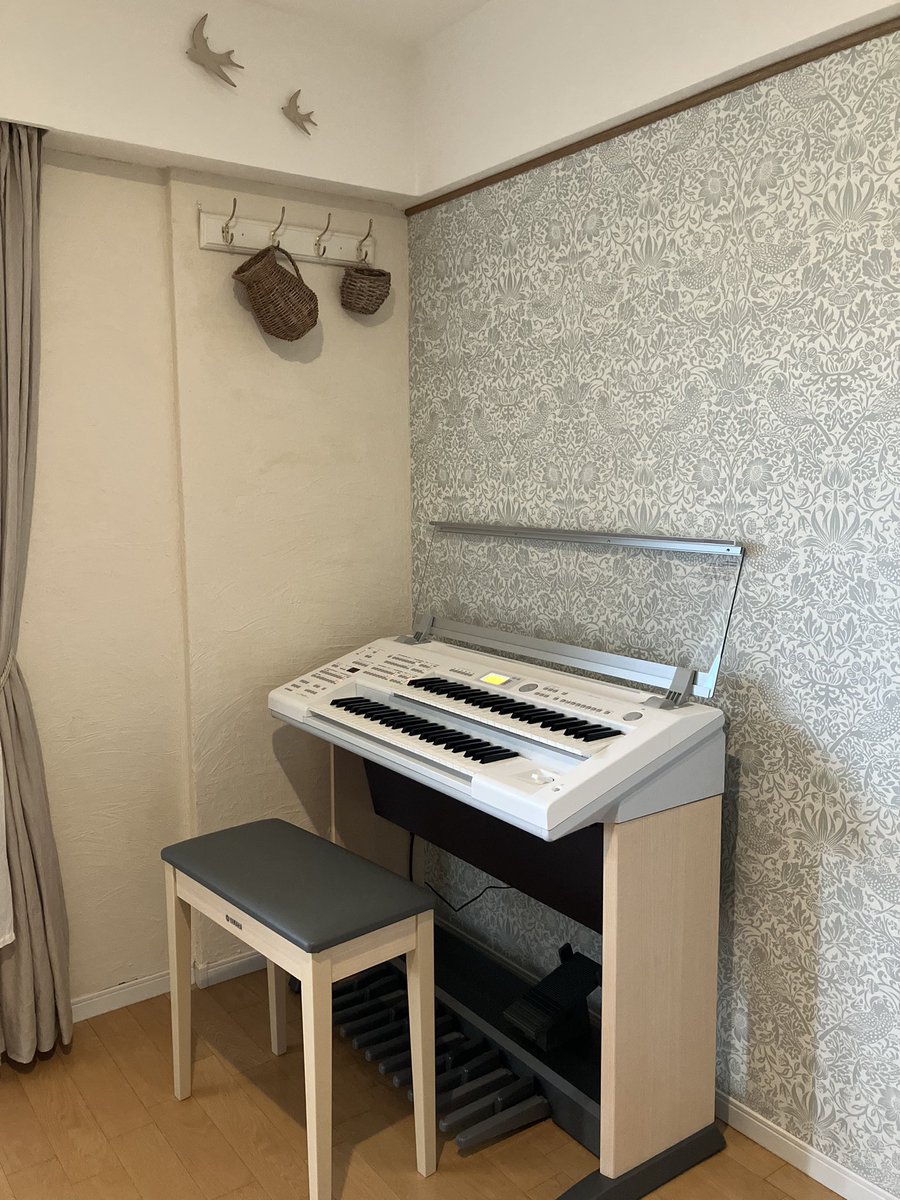 OR9ulcK8xSKaKdj's tweet photo. 先日のエレクトーン納品！

大人の方、最近のエレクトーンにびっくりです😄

＃ヤマハ　＃エレクトーン　＃jet会員募集中　＃昭和楽器春日部店　＃ELB02 https://t.co/uxbJtGmZ2H