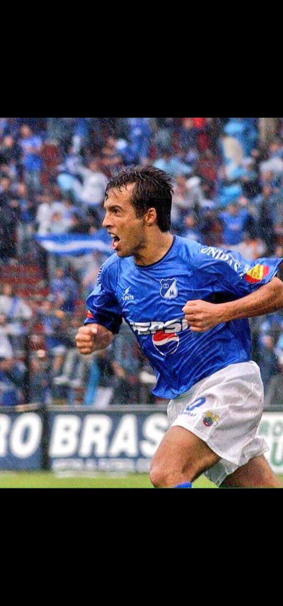 Constantino Portilla Jaimes (@cjportillaj) on Twitter photo <a href="/chechoangulo/">Sergio Angulo Bolaños</a> <a href="/Jucahevi68/">Juan Carlos Henao</a> <a href="/ceaugolar/">Cesar Augusto CDLM</a> <a href="/ledoleon/">Ⓛ Ⓔ Ⓞ Ⓝ</a> <a href="/gabrielpelaeza/">CONTAD.TRIBUTARISTA</a> <a href="/adehaquiz/">Alfredo Dehaquiz M.</a> <a href="/ANYARATO/">Angie #OP10🎉🎶</a> <a href="/alvarezelkin42/">Elkin Álvarez</a> <a href="/PipeZarruk/">Felipe Zarruk Diazgranados</a> <a href="/carlos100420/">carlosacevedo</a> <a href="/Tinoportilla/">Constantino Portilla Bermudez</a> <a href="/roamachris0328/">Luis Antonio Roa Castellanos</a> <a href="/mimaringo1/">mimaringo</a> <a href="/JuanLozano_R/">Juan Lozano</a> <a href="/currambis/">Carlos Andres Bernal</a> <a href="/MartinRojasCar/">Carlos Martín Rojas Carvajal</a> <a href="/CarlosATierra/">@CarlosAndresTierradentrocelis</a> <a href="/mago131/">malagon gomez 👽🙈🙉🙊💀</a> <a href="/AngieSan51/">Maria de los Angeles</a> <a href="/colombia_hist/">Historia de Colombia</a> <a href="/a_arevalosilva/">Astrid Arévalo Silva</a> <a href="/OlgaOluloga/">olga lucia lozano g.</a> <a href="/SondraMelndez2/">Sondra Meléndez</a> <a href="/nelsonmarqz55/">NELSON MÁRQUEZ PRADA..</a> <a href="/Gerdalomc/">🅶🅴🆁🅼🅰🅽♻️</a> <a href="/suarezvacca/">Pedro Suárez Vacca</a> <a href="/rosariogomez/">Rosario Gómez</a> <a href="/andrearicom/">Andrea Rico Mendoza</a> <a href="/Colombia/">Colombia</a> <a href="/CumbieroPanama/">Cumbiero de Panamá</a> <a href="/ELTIEMPO/">EL TIEMPO</a> <a href="/CMNUCC/">ONU Cambio Climático</a> @LuisLuperdomo <a href="/hleonardousedag/">Leonardo Useda Arandia 🕎</a> <a href="/AngelaRomeroCh/">Angela Romero Ch</a> <a href="/horte1708/">Hortensia Mercado</a> @VisitBritainES <a href="/GeorgiaGuard/">GA National Guard</a> <a href="/BorisJohnson/">Boris Johnson</a> <a href="/IsraelinSpanish/">Israel en Español</a> <a href="/elespectador/">El Espectador</a> <a href="/LeTour/">Tour de France™</a> <a href="/COSAFAMEDIA/">COSAFA</a> <a href="/CopaAmerica/">CONMEBOL Copa América™️</a> <a href="/RiverPlate/">River Plate</a> <a href="/FALCAO/">Radamel Falcao</a> <a href="/Millonarios/">Millonarios FC</a> <a href="/Argentina/">🇦🇷 Selección Argentina ⭐⭐⭐</a> #GabrielFernández de 🇦🇷
“El Gabi” dejó huella en Bogotá jugando para <a href="/Millonarios/">Millonarios FC</a> ⚪🔵
La hinchada azul lo recuerda con aprecio:
➔ 2005-2006
➔ 54 Partidos jugados.
➔ 24 Goles.
<a href="/gabifernandez10/">Gabriel Fernandez</a> Ⓜ️ <a href="/chechoangulo/">Sergio Angulo Bolaños</a> <a href="/Jucahevi68/">Juan Carlos Henao</a> <a href="/ceaugolar/">Cesar Augusto CDLM</a> <a href="/ledoleon/">Ⓛ Ⓔ Ⓞ Ⓝ</a> <a href="/gabrielpelaeza/">CONTAD.TRIBUTARISTA</a> <a href="/adehaquiz/">Alfredo Dehaquiz M.</a> <a href="/ANYARATO/">Angie #OP10🎉🎶</a> <a href="/alvarezelkin42/">Elkin Álvarez</a> <a href="/PipeZarruk/">Felipe Zarruk Diazgranados</a> <a href="/carlos100420/">carlosacevedo</a> <a href="/Tinoportilla/">Constantino Portilla Bermudez</a> <a href="/roamachris0328/">Luis Antonio Roa Castellanos</a> <a href="/mimaringo1/">mimaringo</a> <a href="/JuanLozano_R/">Juan Lozano</a> <a href="/currambis/">Carlos Andres Bernal</a> <a href="/MartinRojasCar/">Carlos Martín Rojas Carvajal</a> <a href="/CarlosATierra/">@CarlosAndresTierradentrocelis</a> <a href="/mago131/">malagon gomez 👽🙈🙉🙊💀</a> <a href="/AngieSan51/">Maria de los Angeles</a> <a href="/colombia_hist/">Historia de Colombia</a> <a href="/a_arevalosilva/">Astrid Arévalo Silva</a> <a href="/OlgaOluloga/">olga lucia lozano g.</a> <a href="/SondraMelndez2/">Sondra Meléndez</a> <a href="/nelsonmarqz55/">NELSON MÁRQUEZ PRADA..</a> <a href="/Gerdalomc/">🅶🅴🆁🅼🅰🅽♻️</a> <a href="/suarezvacca/">Pedro Suárez Vacca</a> <a href="/rosariogomez/">Rosario Gómez</a> <a href="/andrearicom/">Andrea Rico Mendoza</a> <a href="/Colombia/">Colombia</a> <a href="/CumbieroPanama/">Cumbiero de Panamá</a> <a href="/ELTIEMPO/">EL TIEMPO</a> <a href="/CMNUCC/">ONU Cambio Climático</a> @LuisLuperdomo <a href="/hleonardousedag/">Leonardo Useda Arandia 🕎</a> <a href="/AngelaRomeroCh/">Angela Romero Ch</a> <a href="/horte1708/">Hortensia Mercado</a> @VisitBritainES <a href="/GeorgiaGuard/">GA National Guard</a> <a href="/BorisJohnson/">Boris Johnson</a> <a href="/IsraelinSpanish/">Israel en Español</a> <a href="/elespectador/">El Espectador</a> <a href="/LeTour/">Tour de France™</a> <a href="/COSAFAMEDIA/">COSAFA</a> <a href="/CopaAmerica/">CONMEBOL Copa América™️</a> <a href="/RiverPlate/">River Plate</a> <a href="/FALCAO/">Radamel Falcao</a> <a href="/Millonarios/">Millonarios FC</a> <a href="/Argentina/">🇦🇷 Selección Argentina ⭐⭐⭐</a> #GabrielFernández de 🇦🇷
“El Gabi” dejó huella en Bogotá jugando para <a href="/Millonarios/">Millonarios FC</a> ⚪🔵
La hinchada azul lo recuerda con aprecio:
➔ 2005-2006
➔ 54 Partidos jugados.
➔ 24 Goles.
<a href="/gabifernandez10/">Gabriel Fernandez</a> Ⓜ️