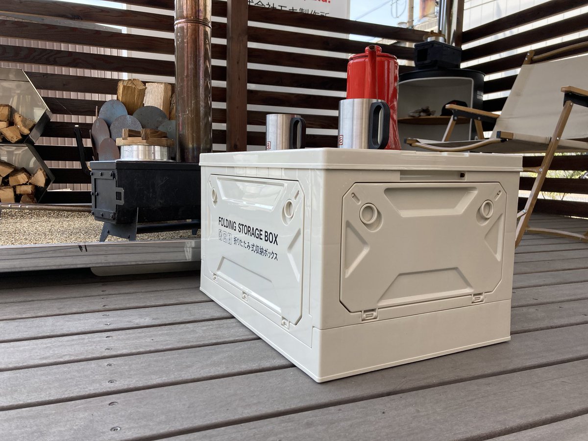 moki_ss's tweet image. 今日の第二実演会ではせいろで蒸したとうもろこしと薪ストーブで沸かしたお湯で淹れたアイスコーヒーを用意してお待ちしてます！✊🔥
そして今日から予約開始の万能アウトドアBOXも展示しています！
薪ストーブが気になる方、戸倉上山田温泉の夏祭りに行く方、ちょっと寄ってみませんか🔥🎇